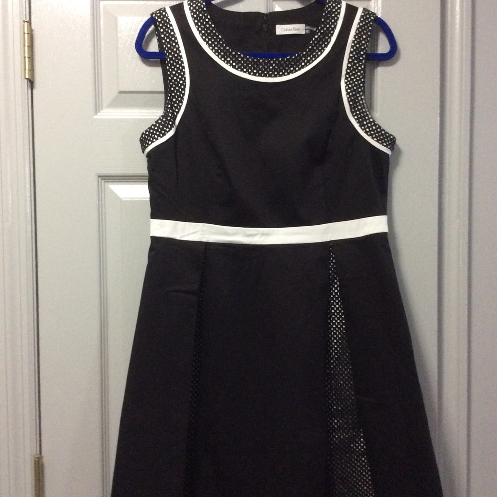 Calvin Klein Black & White Aline Dress Size 12